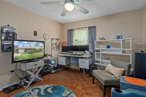 House in Tarpon Springs, Florida 2 bedrooms, 100.15 sq.m. № 2355852 - photo 20
