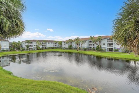 Copropriété à vendre à Pembroke Pines, Floride: 3 chambres, 115.85 m2 № 2084308 - photo 29