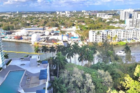 Condominio en venta en Miami, Florida, 2 dormitorios, 82.4 m2 № 1985420 - foto 4