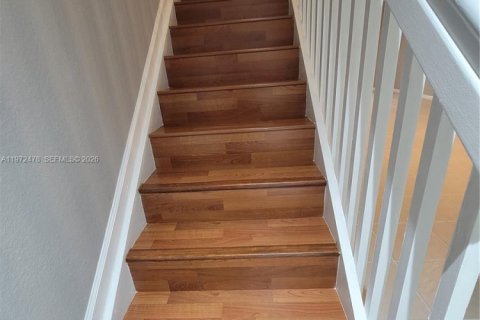 Townhouse in Miramar, Florida 3 bedrooms, 121.33 sq.m. № 2040376 - photo 10