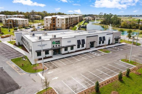 Commercial property in The Villages, Florida № 1717137 - photo 7