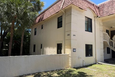 Condo in Pompano Beach, Florida, 2 bedrooms № 2244992 - photo 4