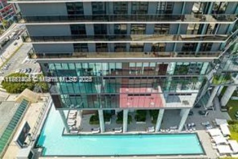 Copropriété à vendre à Miami, Floride: 1 chambre, 47.29 m2 № 1892409 - photo 2