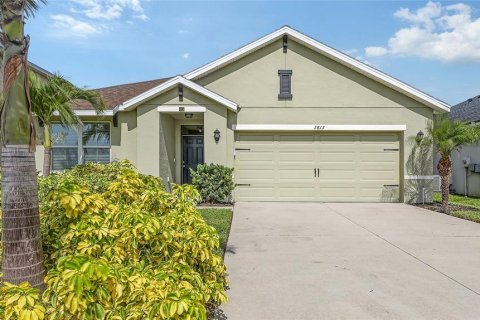 House in Palmetto, Florida 3 bedrooms, 155.33 sq.m. № 1802890 - photo 1