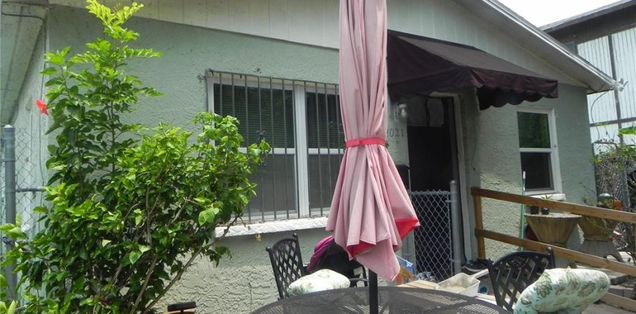 Casa en Saint Petersburg, Florida 3 dormitorios, 85.93 m2 № 2236291