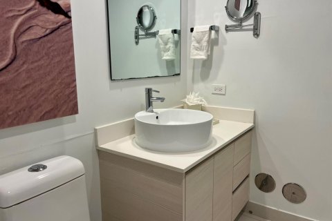 Copropriété à vendre à Hallandale Beach, Floride: 2 chambres, 96.34 m2 № 2084072 - photo 30