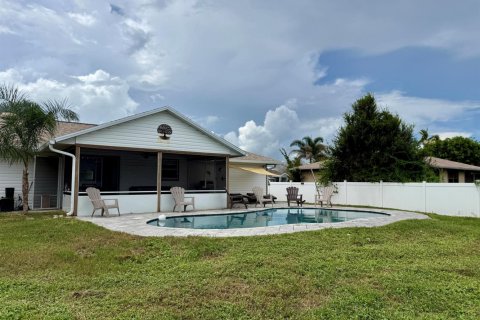 Casa en venta en Port St. Lucie, Florida, 3 dormitorios, 107.02 m2 № 2340489 - foto 9