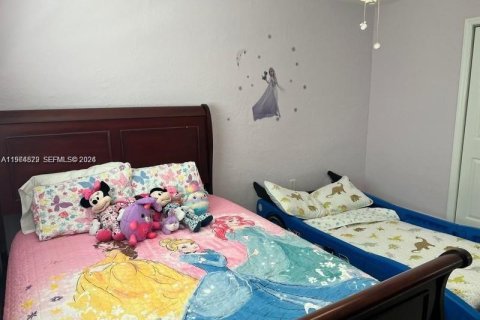 Casa en alquiler en Sunrise, Florida, 3 dormitorios, 147.16 m2 № 2026433 - foto 11