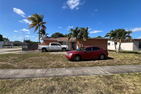 Casa en alquiler en Sunrise, Florida, 3 dormitorios, 147.16 m2 № 2026433 - foto 22