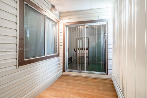 Villa ou maison à vendre à Orlando, Floride: 3 chambres, 177.63 m2 № 2011475 - photo 19