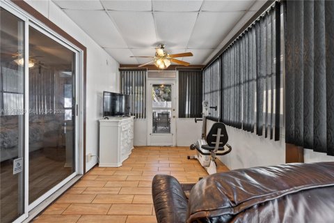 Villa ou maison à vendre à Orlando, Floride: 3 chambres, 177.63 m2 № 2011475 - photo 25