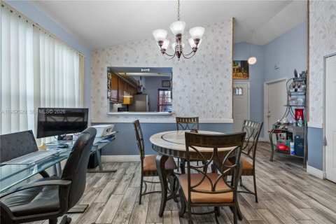 Villa ou maison à vendre à Orlando, Floride: 3 chambres, 177.63 m2 № 2011475 - photo 9