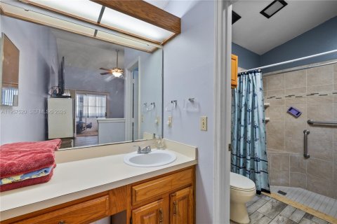 Villa ou maison à vendre à Orlando, Floride: 3 chambres, 177.63 m2 № 2011475 - photo 23