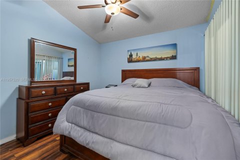 Villa ou maison à vendre à Orlando, Floride: 3 chambres, 177.63 m2 № 2011475 - photo 15