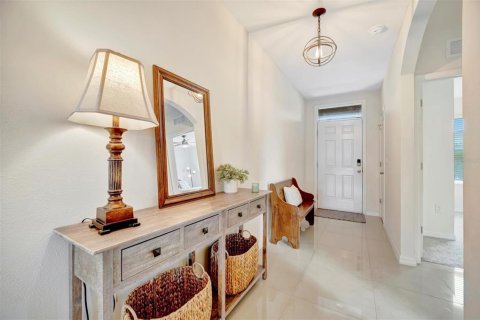 House in Wimauma, Florida 4 bedrooms, 171.5 sq.m. № 1624822 - photo 16