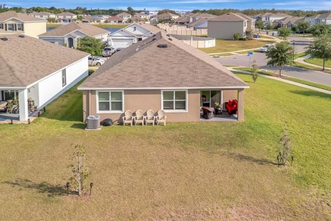 House in Wimauma, Florida 4 bedrooms, 171.5 sq.m. № 1624822 - photo 13