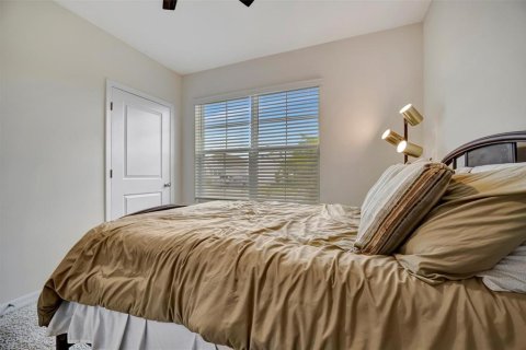 House in Wimauma, Florida 4 bedrooms, 171.5 sq.m. № 1624822 - photo 19