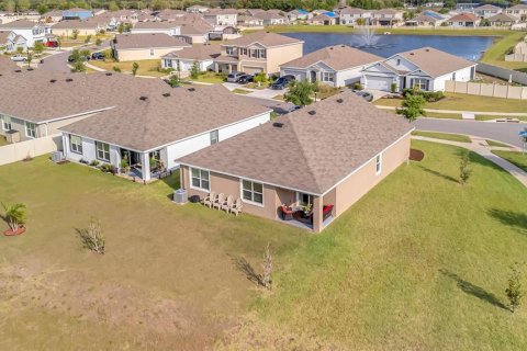 House in Wimauma, Florida 4 bedrooms, 171.5 sq.m. № 1624822 - photo 15