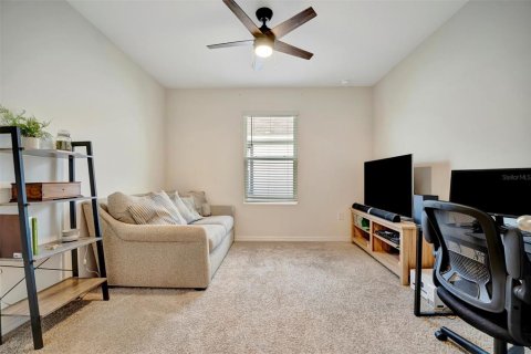 House in Wimauma, Florida 4 bedrooms, 171.5 sq.m. № 1624822 - photo 24