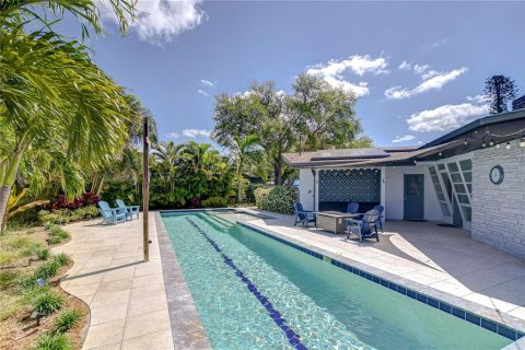Villa ou maison à louer à Saint Petersburg, Floride: 2 chambres, 204.94 m2 № 1687875 - photo 21