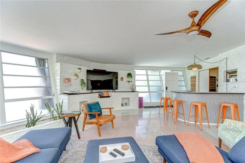Villa ou maison à louer à Saint Petersburg, Floride: 2 chambres, 204.94 m2 № 1687875 - photo 30