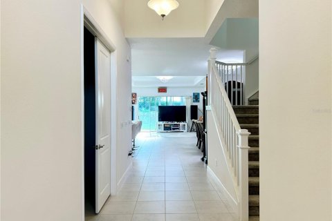 House in Wesley Chapel, Florida 4 bedrooms, 270.07 sq.m. № 1773827 - photo 8
