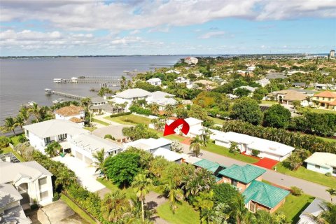 Villa ou maison à vendre à Melbourne Beach, Floride: 3 chambres, 131.55 m2 № 2427336 - photo 5