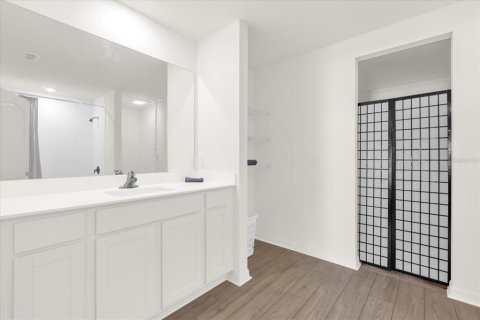 Купить виллу или дом в Пайнсиана, Флорида 8 комнат, 128.02м2, № 2148663 - фото 11