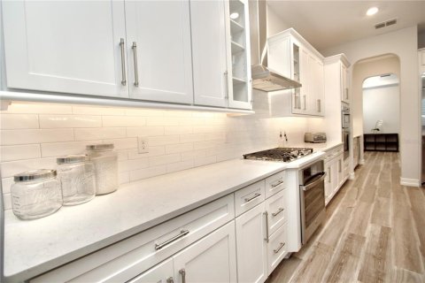Купить виллу или дом в Одесса, Флорида 13 комнат, 412.39м2, № 2337372 - фото 9