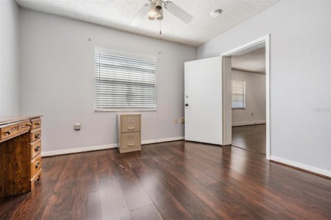 Casa en venta en Tampa, Florida, 4 dormitorios, 146.6 m2 № 1676064 - foto 6