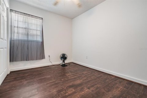 Casa en venta en Tampa, Florida, 4 dormitorios, 146.6 m2 № 1676064 - foto 8