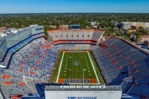 House in Newberry, Florida 4 bedrooms, 174.28 sq.m. № 1918573 - photo 24