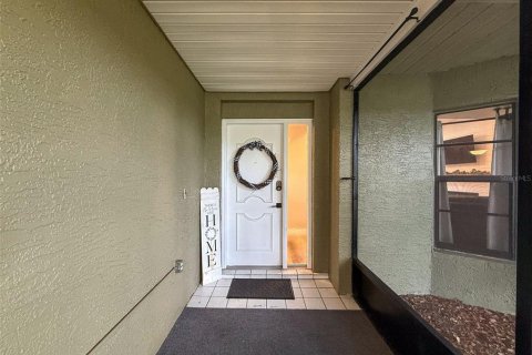 Casa en venta en New Port Richey, Florida, 2 dormitorios, 134.34 m2 № 1883604 - foto 4
