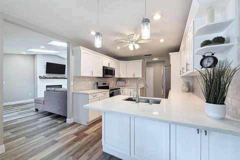 Casa en venta en New Port Richey, Florida, 2 dormitorios, 134.34 m2 № 1883604 - foto 11