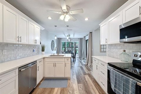 Casa en venta en New Port Richey, Florida, 2 dormitorios, 134.34 m2 № 1883604 - foto 7