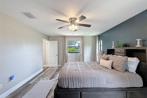 Casa en venta en New Port Richey, Florida, 2 dormitorios, 134.34 m2 № 1883604 - foto 25