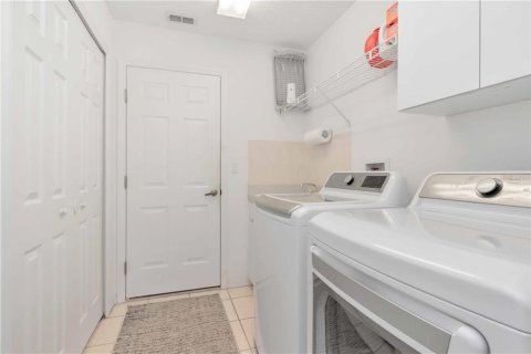 House in New Port Richey, Florida 2 bedrooms, 155.98 sq.m. № 1829319 - photo 22