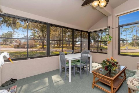 House in New Port Richey, Florida 2 bedrooms, 155.98 sq.m. № 1829319 - photo 24