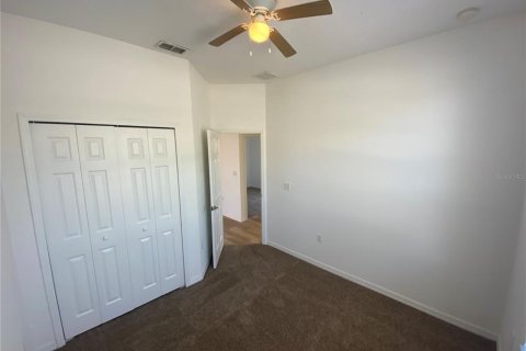 Villa ou maison à louer à Eustis, Floride: 4 chambres, 122.35 m2 № 2388371 - photo 13