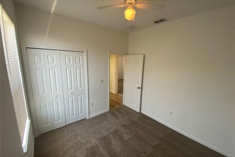 Villa ou maison à louer à Eustis, Floride: 4 chambres, 122.35 m2 № 2388371 - photo 14