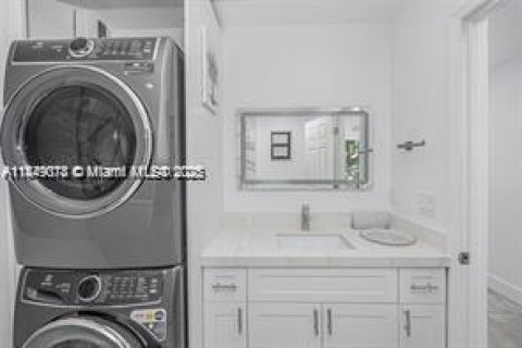 Снять в аренду виллу или дом в Стьюарт, Флорида 3 спальни, 106.84м2, № 1958081 - фото 11