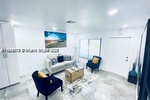 Снять в аренду виллу или дом в Стьюарт, Флорида 3 спальни, 106.84м2, № 1958081 - фото 13