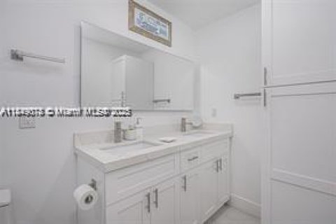 Снять в аренду виллу или дом в Стьюарт, Флорида 3 спальни, 106.84м2, № 1958081 - фото 8