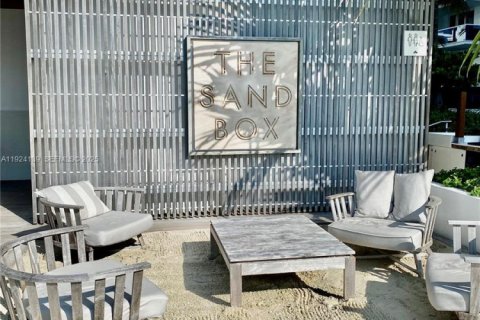 Condominio en venta en Miami Beach, Florida, 1 dormitorio, 70.61 m2 № 2038860 - foto 24