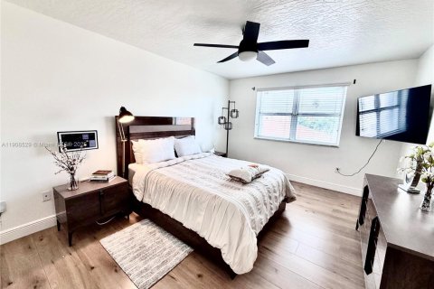 Villa ou maison à vendre à Cutler Bay, Floride: 6 chambres, 180.79 m2 № 1970330 - photo 14