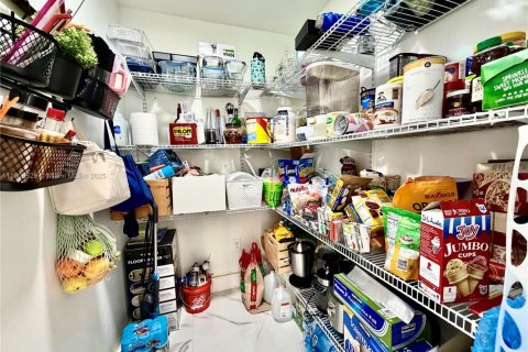 Villa ou maison à vendre à Cutler Bay, Floride: 6 chambres, 180.79 m2 № 1970330 - photo 7