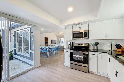 Casa en venta en Sarasota, Florida, 3 dormitorios, 132.01 m2 № 1529028 - foto 16