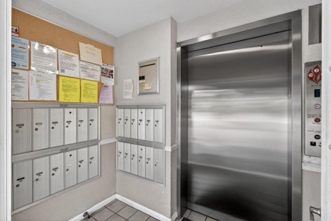 Снять в аренду кондоминиум в Уэст-Палм-Бич, Флорида 8 комнат, 133.97м2, № 2188260 - фото 4