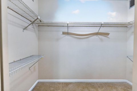 Снять в аренду кондоминиум в Уэст-Палм-Бич, Флорида 8 комнат, 133.97м2, № 2188260 - фото 18