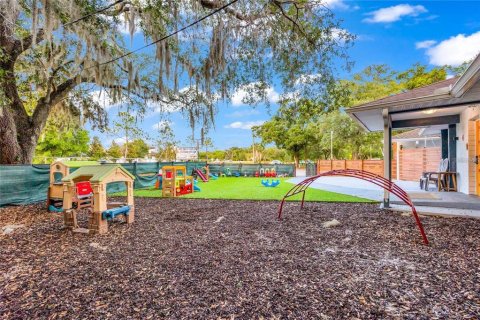 Villa ou maison à louer à Winter Park, Floride: 3 chambres, 366.96 m2 № 2424052 - photo 6